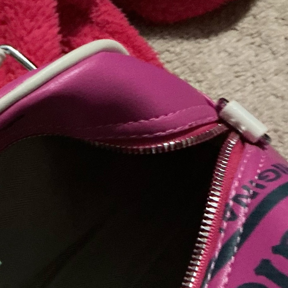Von Dutch Pink Mini Satchel with White Handles - Picture 5 of 14